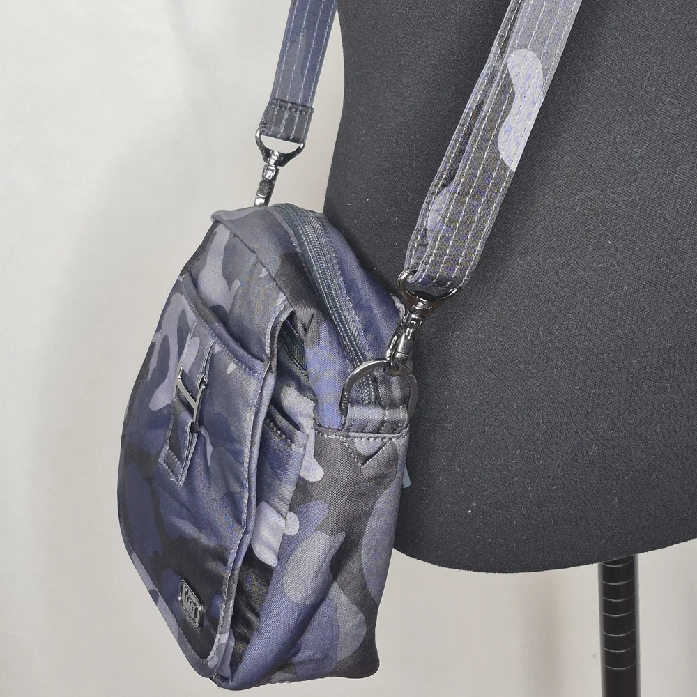 Lug Infinity Can Can Small Convertible Crossbody Bag / Belt Bag